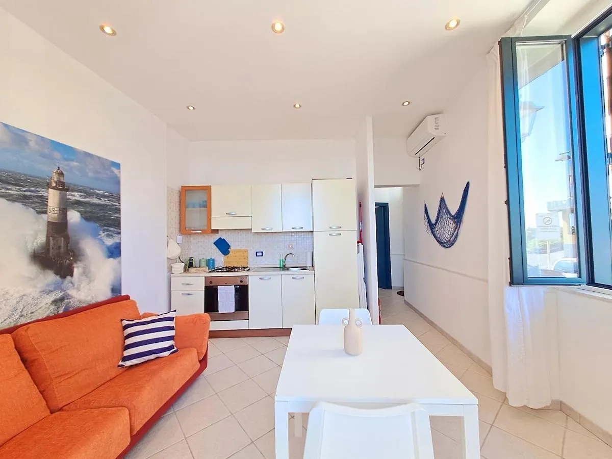 Aci Trezza Suite Fronte Mare Aci Castello Lejlighed
